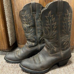 Ariat Cowgirl Boots size 7